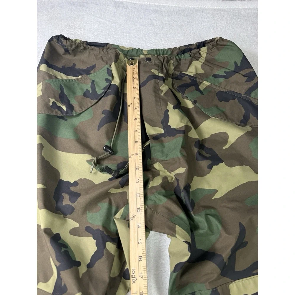 Vintage ECWCS Rain Pants Mens Medium Green Camo Gore Seam Woodland